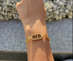 CD bracelet 